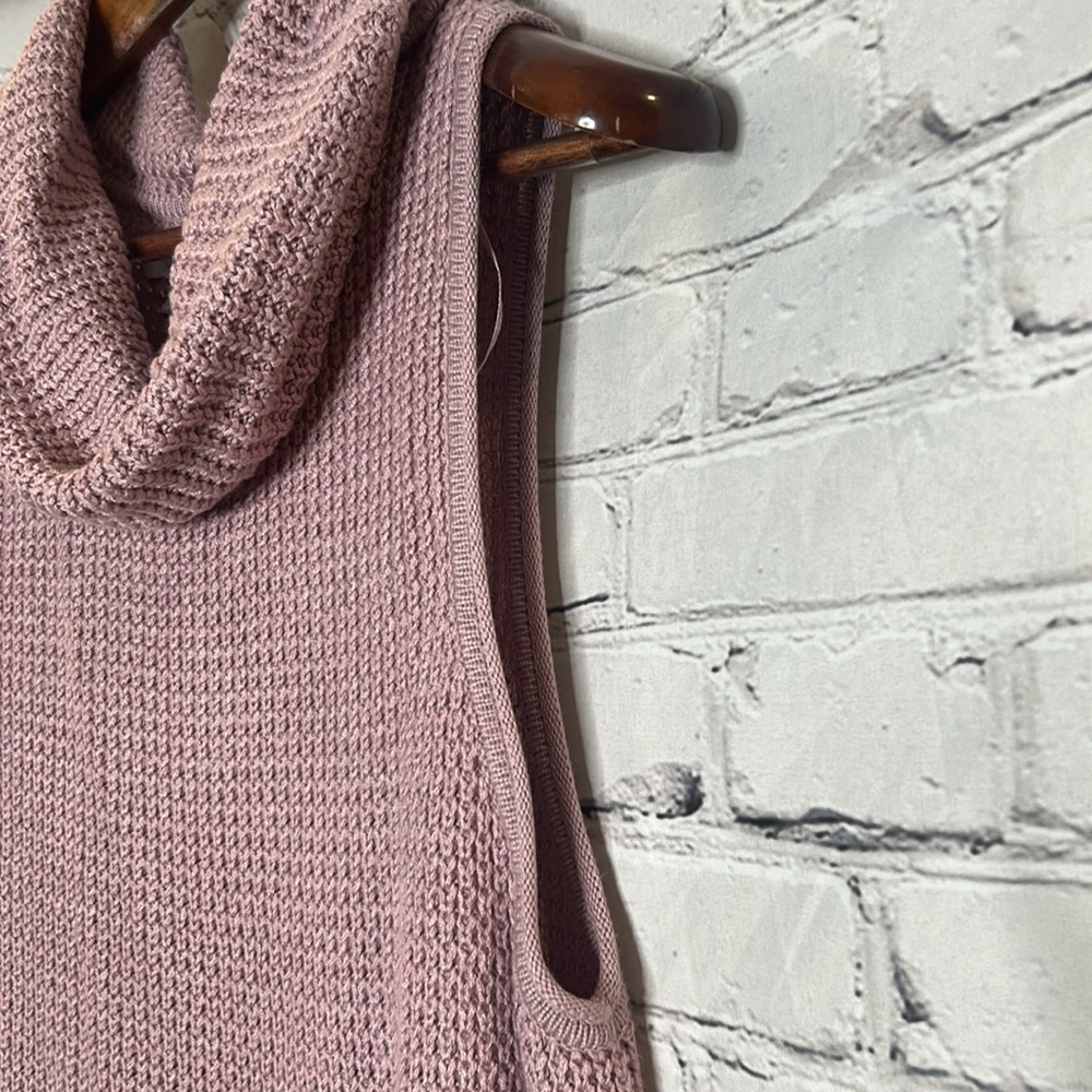 Sonoma Mauve Sleeveless Turtleneck Sweater Size Large Excellent Condition - Picture 11 of 12